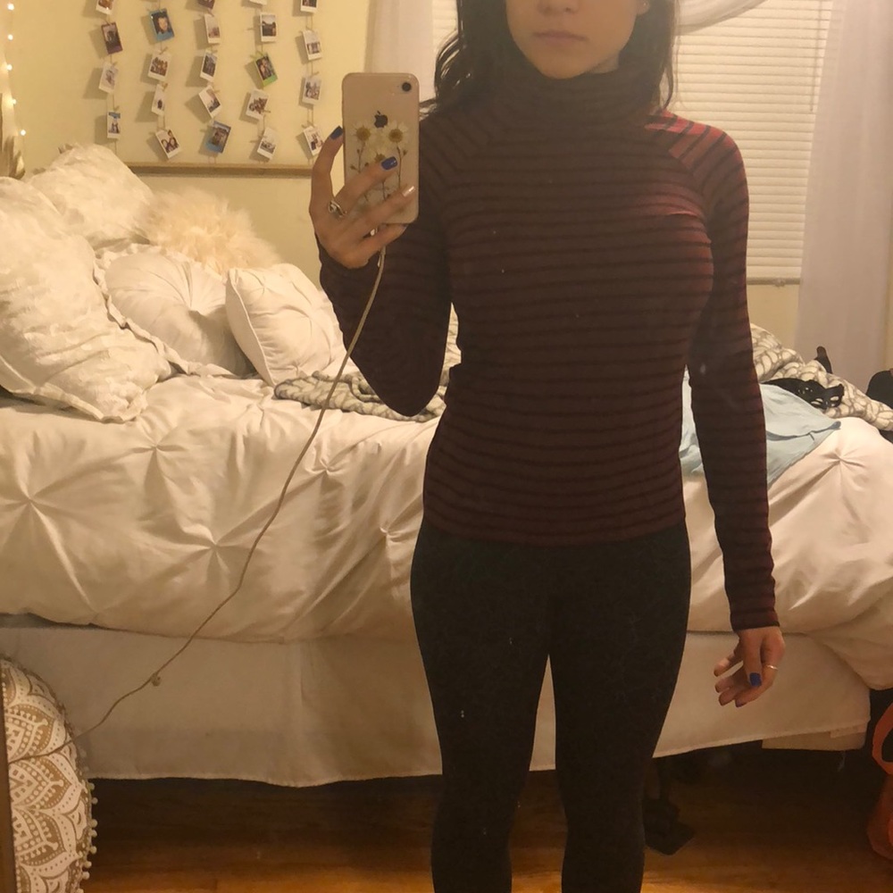 Long sleeve turtle neck
